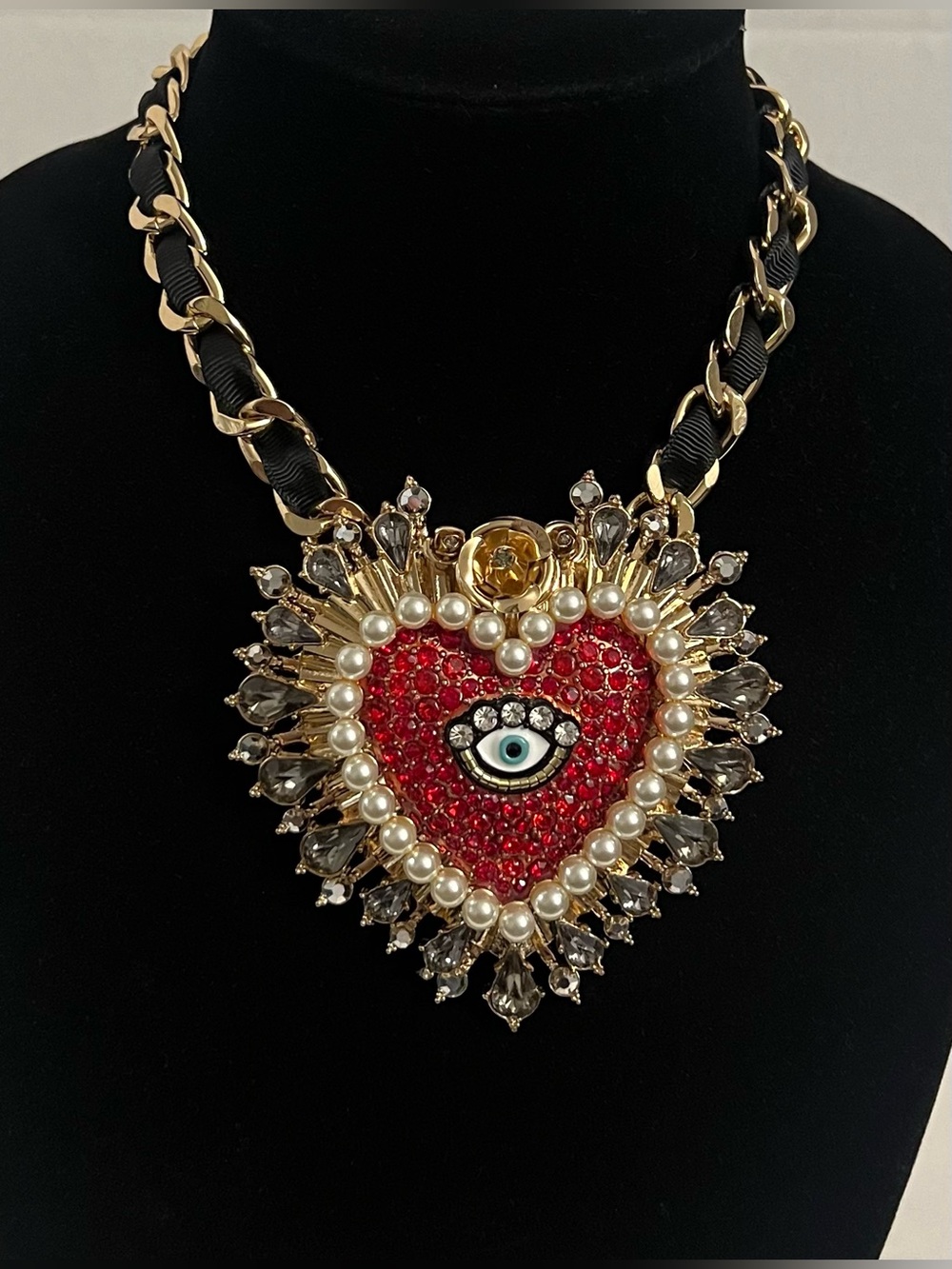 Betsey Johnson Red Crystal Evil Eye Heart Statement Necklace with Pearl Trim - Picture 9 of 16